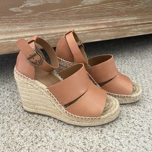 Treasure & Bond tan wedges 6.5